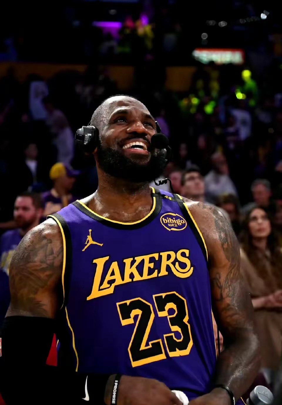 爱游戏体育关于詹姆斯在美国队比赛中惊险取胜,回归赛场引发热议!的信息