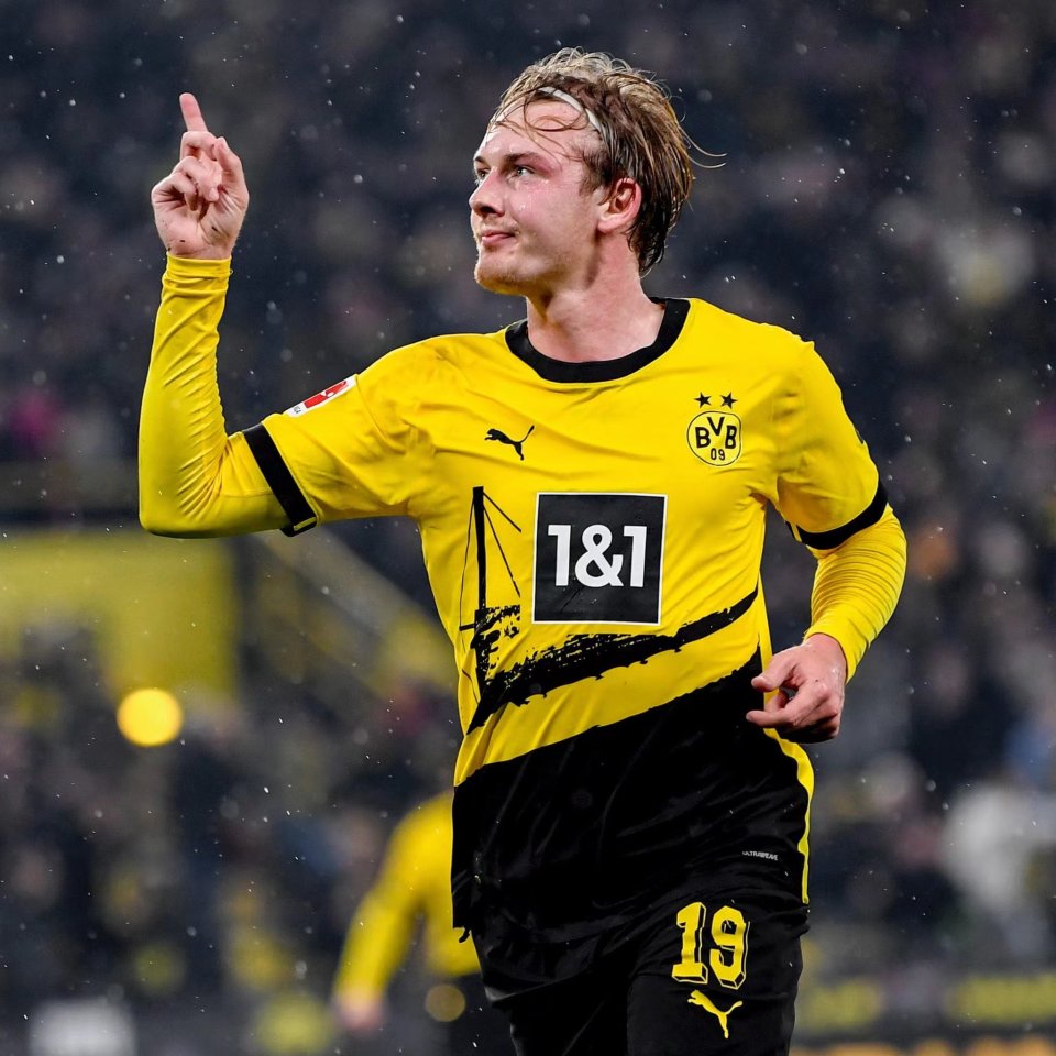 爱游戏体育集结日多特蒙德备战意大利杯，队长鼓劲细节曝光，更衣室稳定，赛程密集仍需轮换的简单介绍